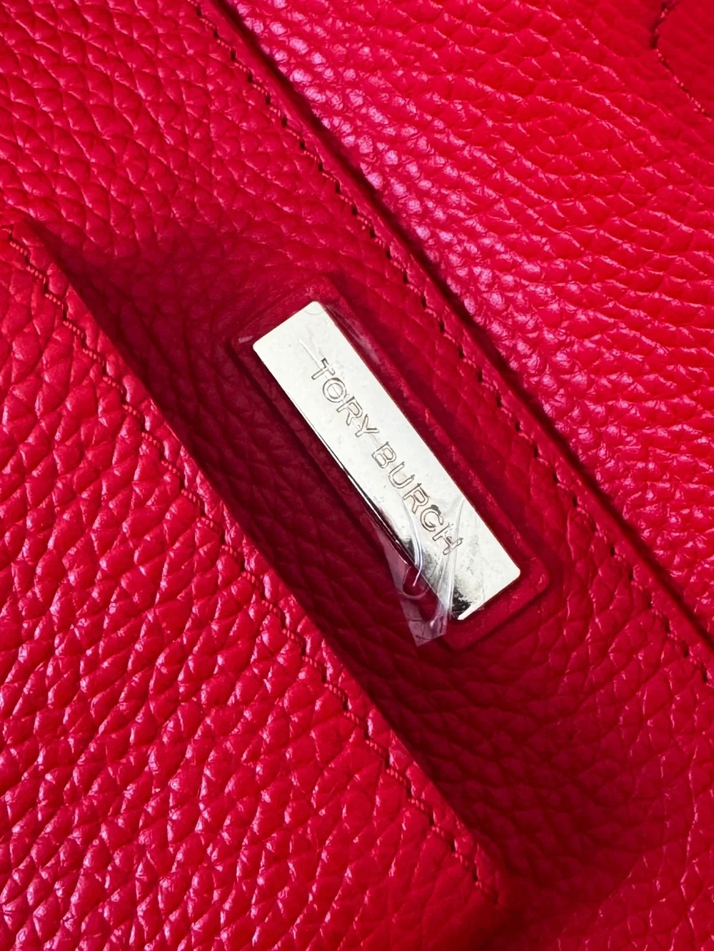 Tory Burch Perry Tote In Red Pebbled Leather